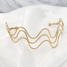 chocker ondulato in acciaio color oro