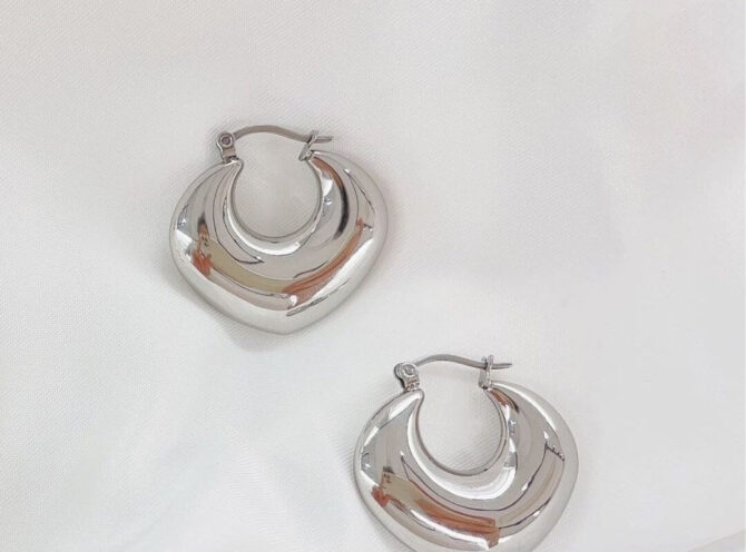 orecchini in acciaio allungati orecchini in acciaio allungati