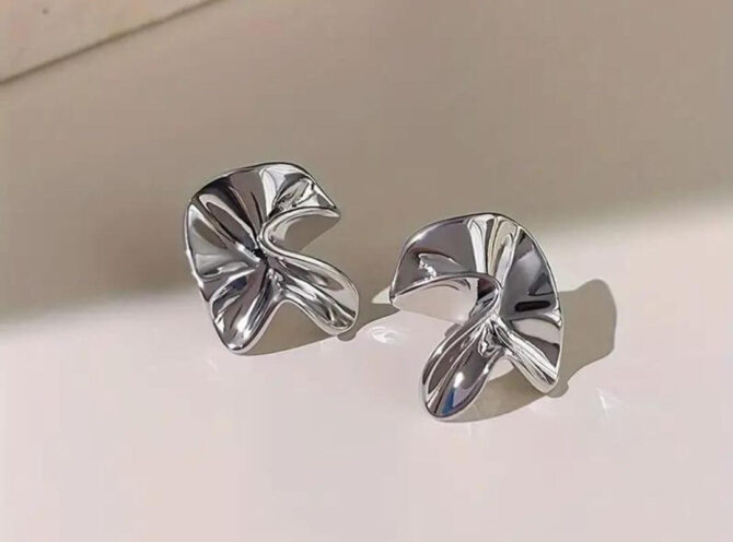 orecchini acciaio arriciati orecchini acciaio arriciati