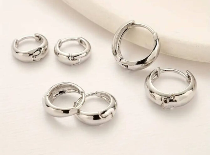 set da 3 orecchini cerchio acciaio bombati set da 3 orecchini cerchio acciaio bombati